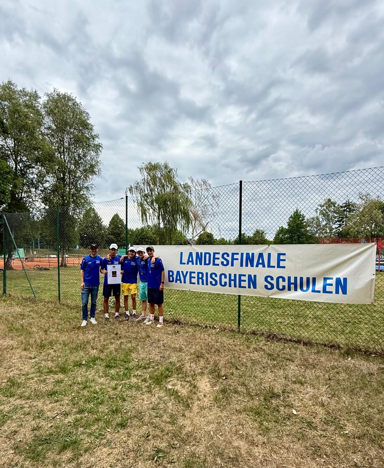 Siegreiche Jungenmannschaft der Wettkampfklasse II beim Landesfinale Tennis